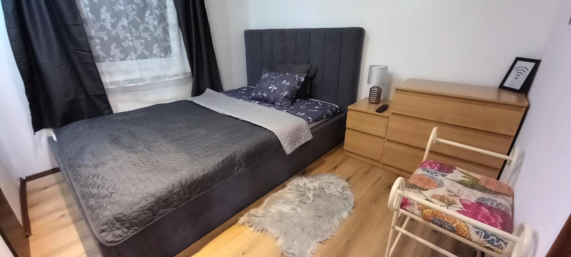 Airportone Apartment Vecses Bagian luar foto